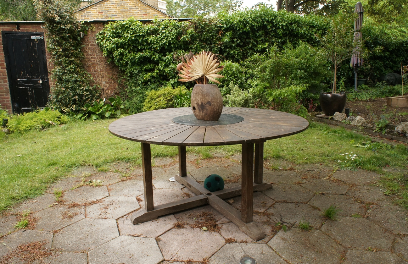 Sample from Mip-NeRF 360 - garden